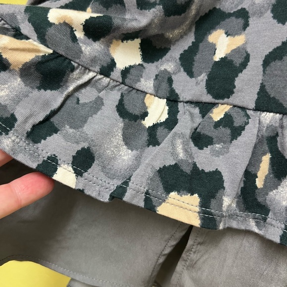 LOGO Multicolor Leopard Print Long Sleeve Top - Picture 8 of 11